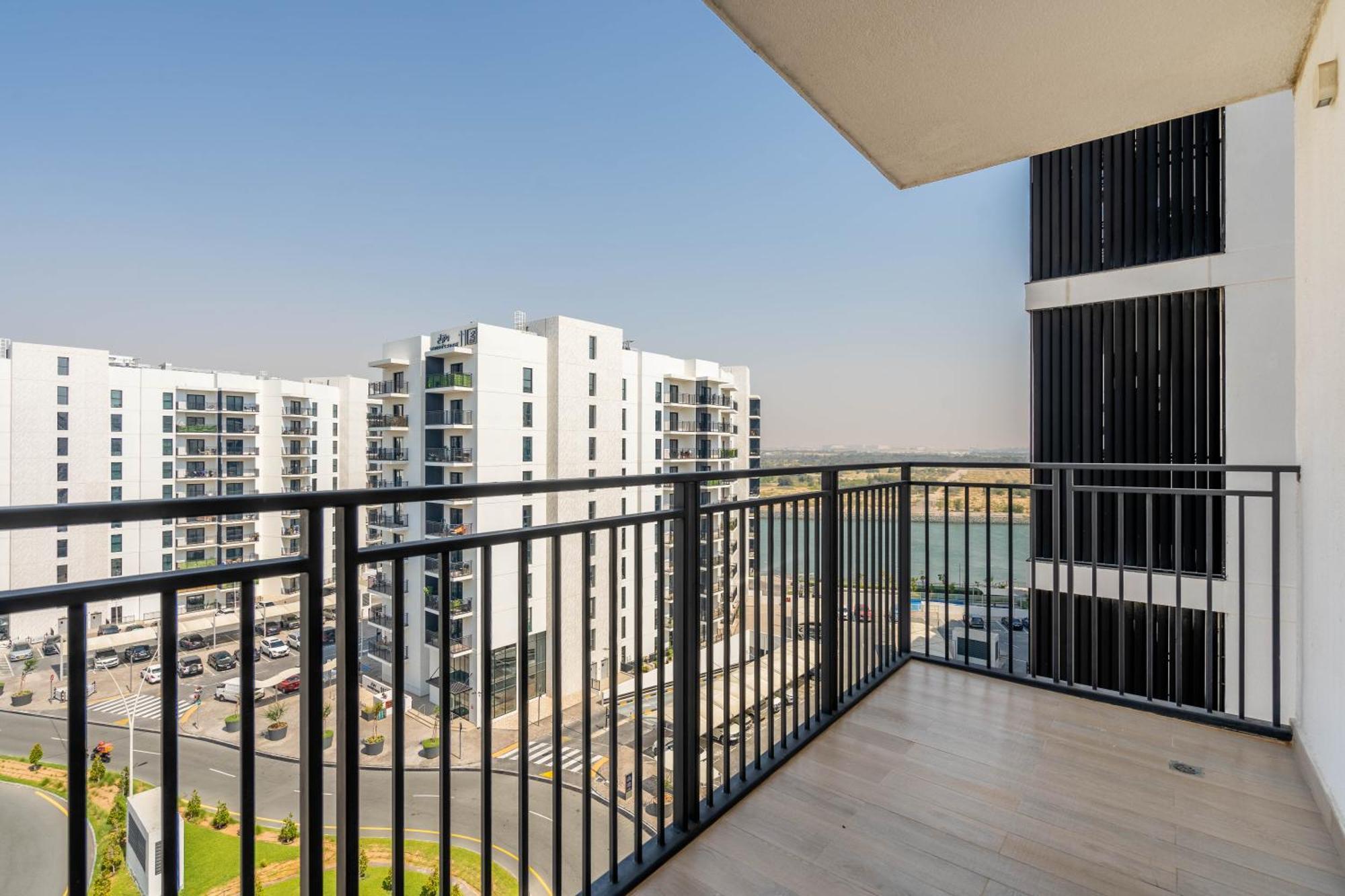 Apartment Bohochic Yasisland: Beside “f1” *